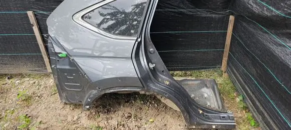 Rear quarter panel
