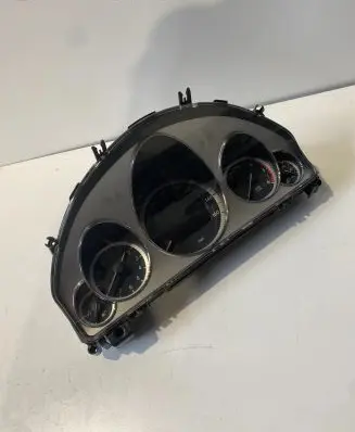 Mercedes-Benz E W212 Speedometer (instrument cluster) A2129006003 A2125420302