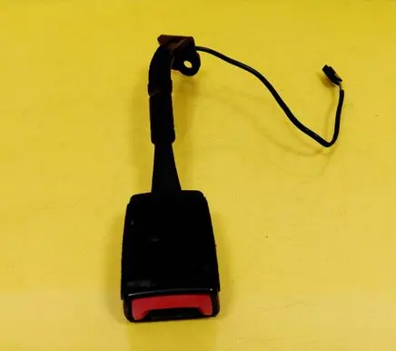 Volkswagen Golf Plus Front seatbelt buckle 1K3857756AJ