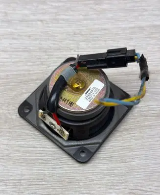 Cadillac SRX Panel speaker 25684670 198013002