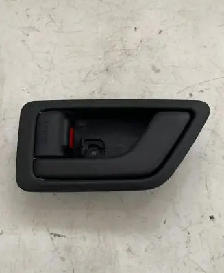 Hyundai Getz Front door interior handle 826101C020
