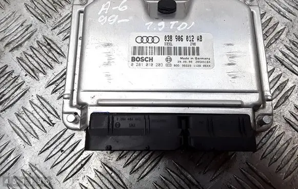 Audi A6 S6 C5 4B Engine control unit/module 038906012AB 0281010203
