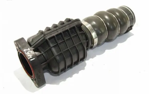 Peugeot 3008 I Intercooler air channel guide 072053