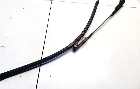 Hyundai i30 Front wiper blade arm f00s51f102