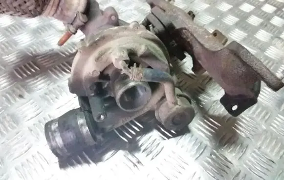 Citroen Xsara Picasso Turbo 9633382380
