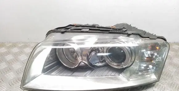 Audi A8 S8 D3 4E Headlight/headlamp