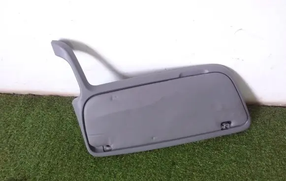 Sun visor