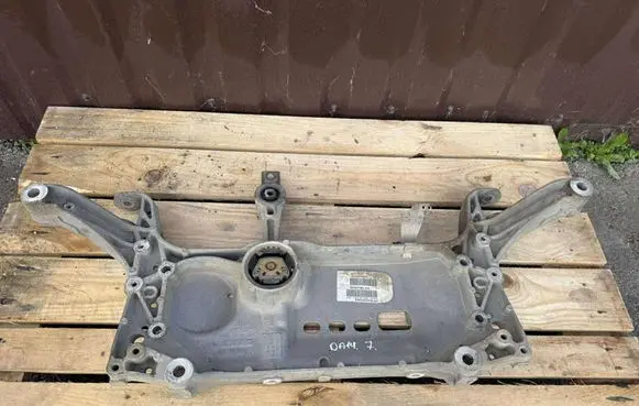 Volkswagen Tiguan Front subframe 3C0199313AQ 3C0199369H