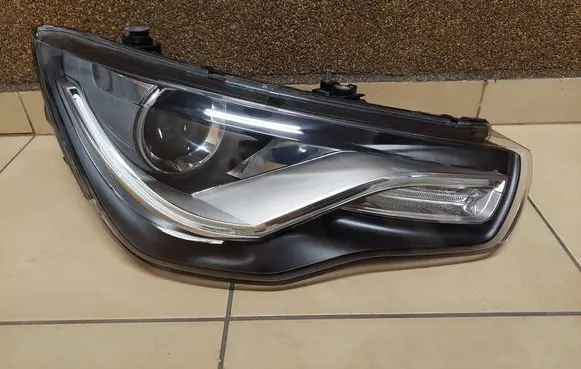 Audi A1 Headlight/headlamp 8X0941006