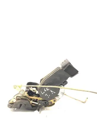 Suzuki XL7 I Rear door lock