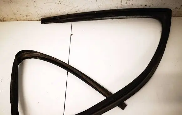 Renault Modus Rubber seal rear door 
