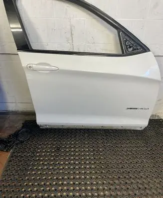 BMW X4 F26 Front door