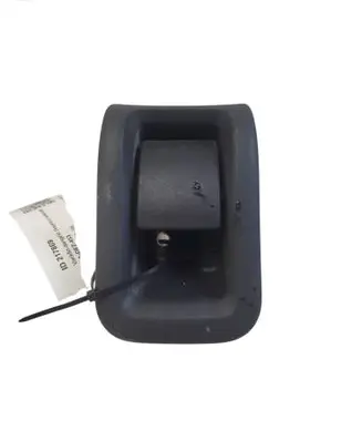 Volvo XC60 Engine bonnet (hood) release handle 30779851