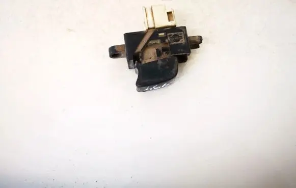 Nissan Almera N16 Electric window control switch