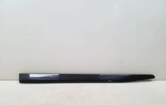 Nissan Qashqai Front door trim (molding) 