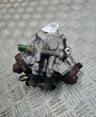 Volvo XC60 Fuel injection high pressure pump 0445010618
