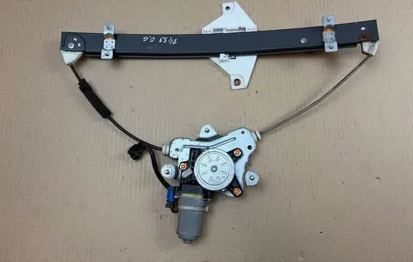 Chevrolet Captiva Rear door window regulator with motor 96627082