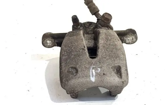 Toyota Avensis T250 Rear brake caliper