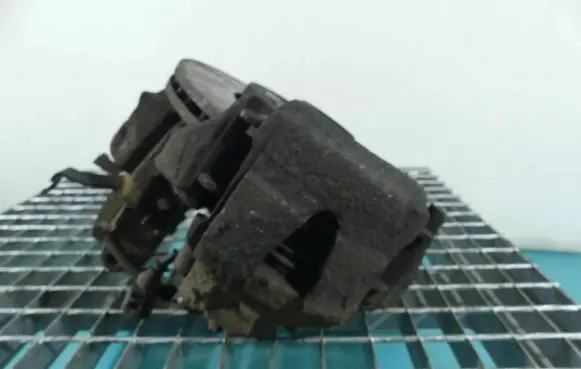 Skoda Fabia Mk2 (5J) Front brake caliper IMPRK1306159