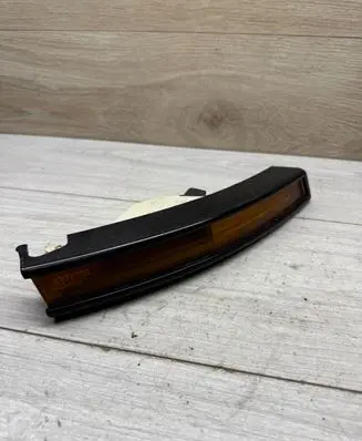 Volkswagen PASSAT B6 Front indicator light 3C0953042J