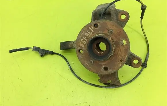 Toyota Aygo AB10 Front wheel hub spindle knuckle