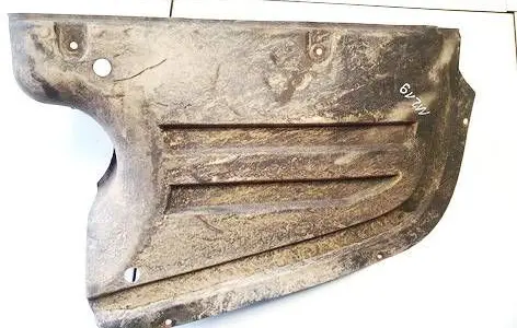 Volkswagen PASSAT B6 Engine splash shield/under tray 3C0825216B