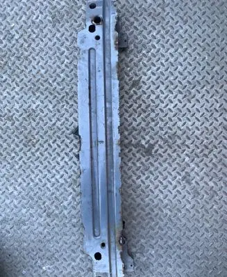 Jaguar XF X250 Front bumper cross member