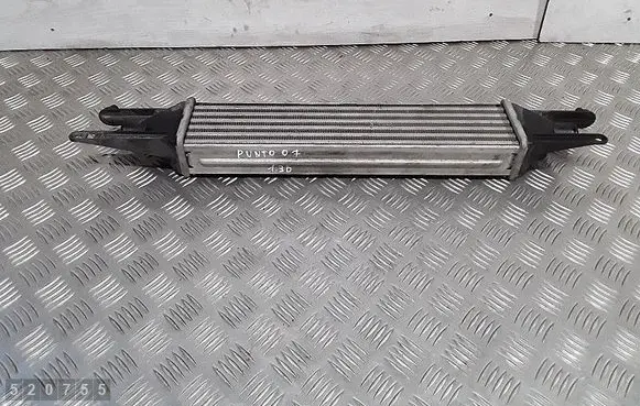 Fiat Punto (188) Intercooler radiator 866452000 866452100