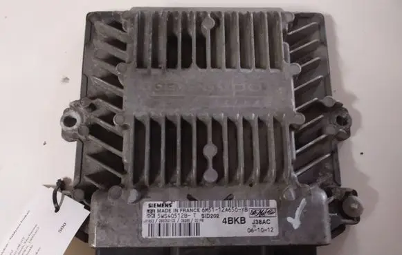 Ford Focus Engine control unit/module 5WS40512BT