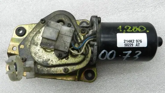 Opel Frontera B Wiper motor 97124957