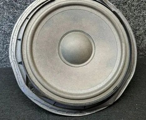 Audi A4 S4 B6 8E 8H Front door speaker 8H0035412