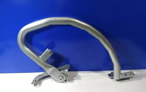 Volvo S60 Tailgate/trunk/boot hinge 31352919