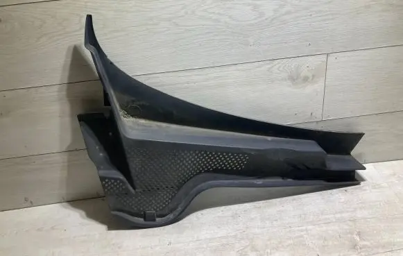 Volkswagen Beetle A5 Wiper trim 5C1819404 5C1819400