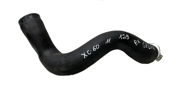 Volvo XC60 Intercooler hose/pipe