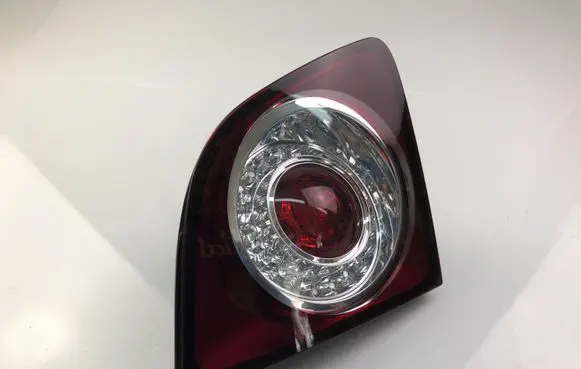 Volkswagen Golf Plus Rear/tail lights 5M0945093M