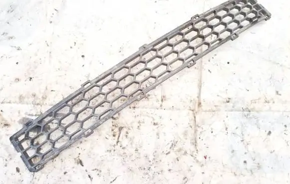 Chevrolet Captiva Front bumper lower grill 96623441