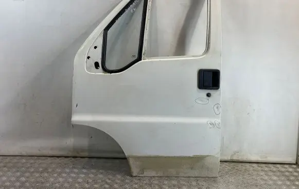Fiat Ducato Front door
