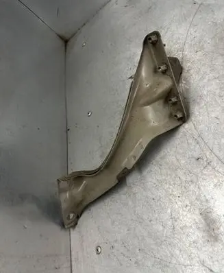Audi A6 S6 C7 4G Fender mounting bracket 4G0805816 4613