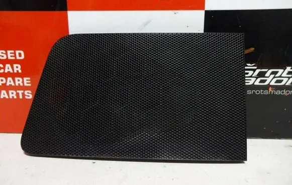 Side speaker trim/cover