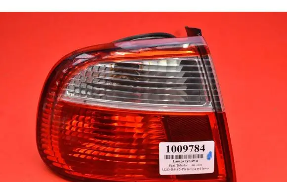 Rear/tail lights