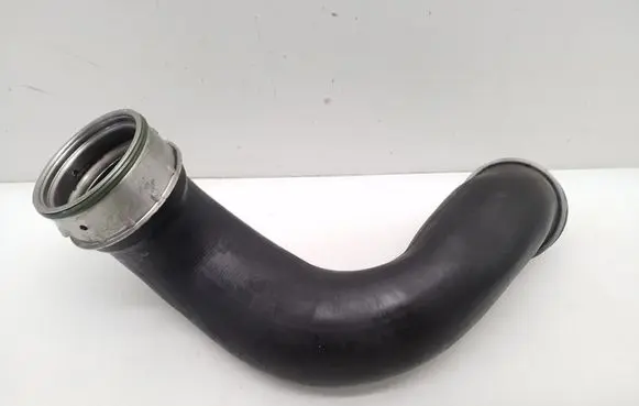 Mercedes-Benz E W211 Intercooler hose/pipe A2115280782