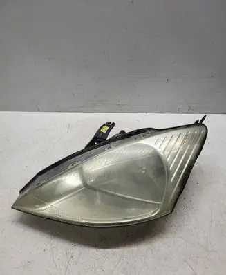 Ford Focus Headlight/headlamp E4209420