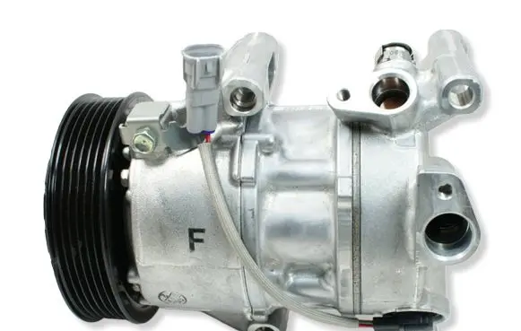 Toyota Yaris Air conditioning (A/C) compressor (pump) 8831002840 GE4472806590 8629807