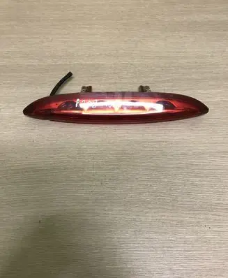 Peugeot 208 Third/center stoplight 9674309080