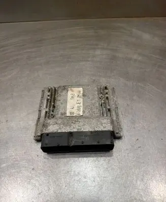 Ford Focus Engine control unit/module ECU 5M5P12B565AJ 92732287 5M5P14C337AJ