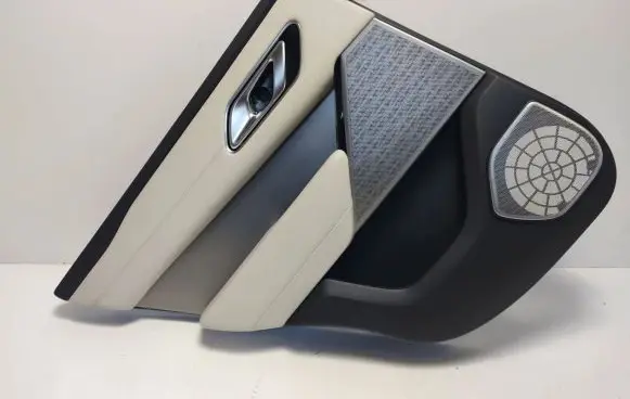 Land Rover Range Rover Velar Coupe rear side trim panel J8A2276A01AA