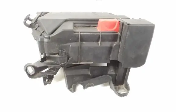 Infiniti Q30 Fuse box set A2465403803