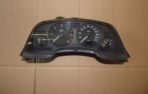 Opel Zafira A Speedometer (instrument cluster) 351184000
