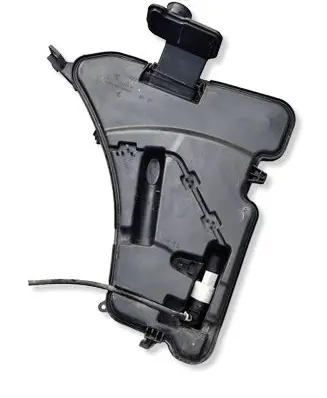 BMW 5 G30 G31 G38 Windshield washer fluid reservoir/tank 7357287 61667357287 7377035