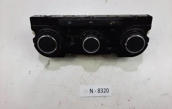 Skoda Octavia Mk2 (1Z) Climate control unit 3T0820047M